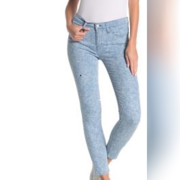 Hudson Nico Jeans - Picture 3 of 10